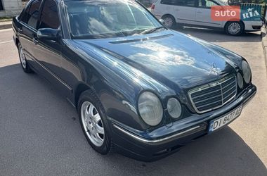 Седан Mercedes-Benz E-Class 2000 в Львове