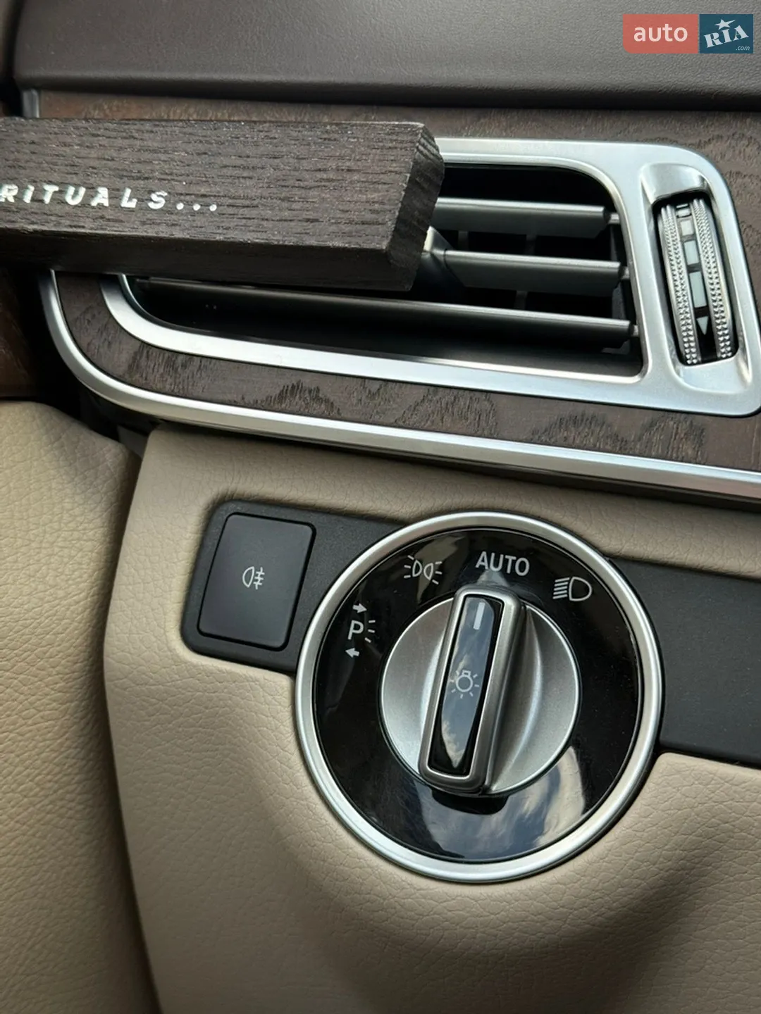 2013 Mercedes-Benz E-klasse - мініатюра 18