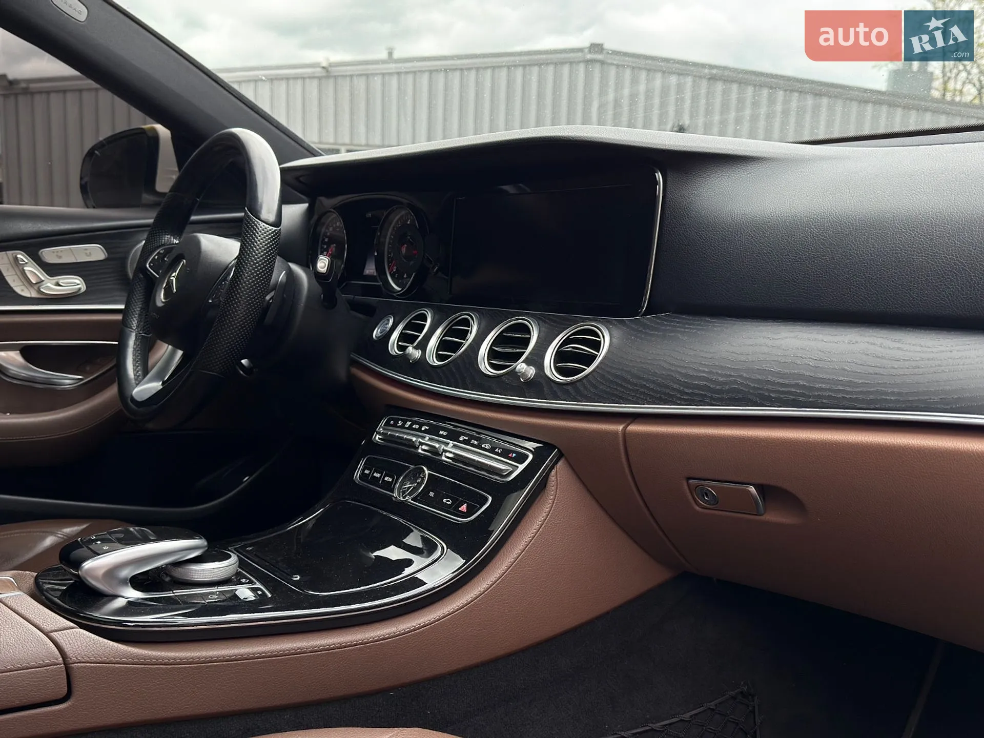 2016 Mercedes-Benz E-klasse - мініатюра 9