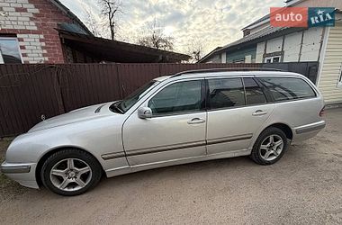 Універсал Mercedes-Benz E-Class 2001 в Чернігові