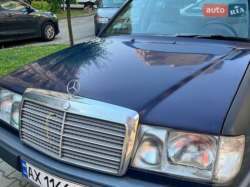 Mercedes-Benz E-Class 1987