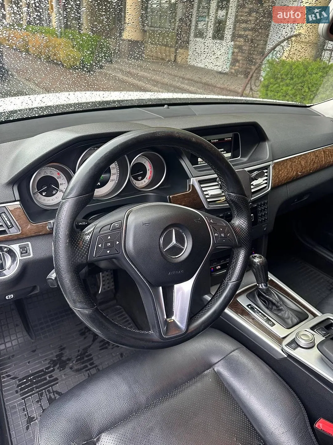 2011 Mercedes-Benz E-klasse - мініатюра 6