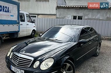 Седан Mercedes-Benz E-Class 2004 в Боярке