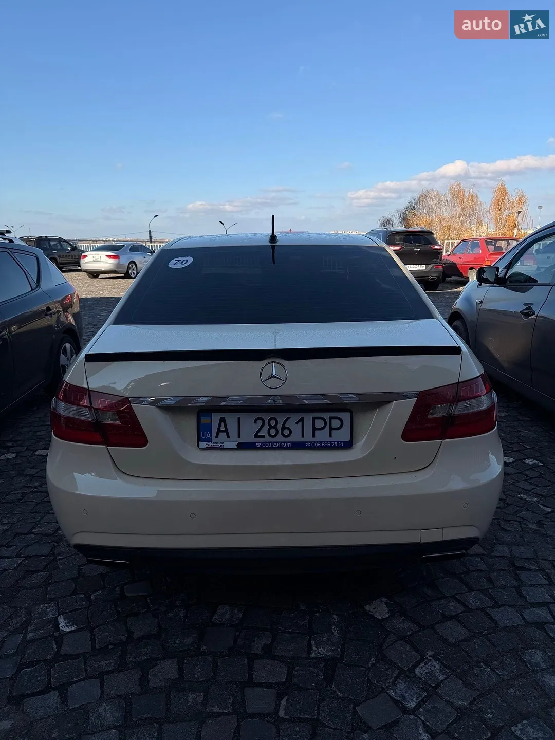2010 Mercedes-Benz E-klasse - мініатюра 3