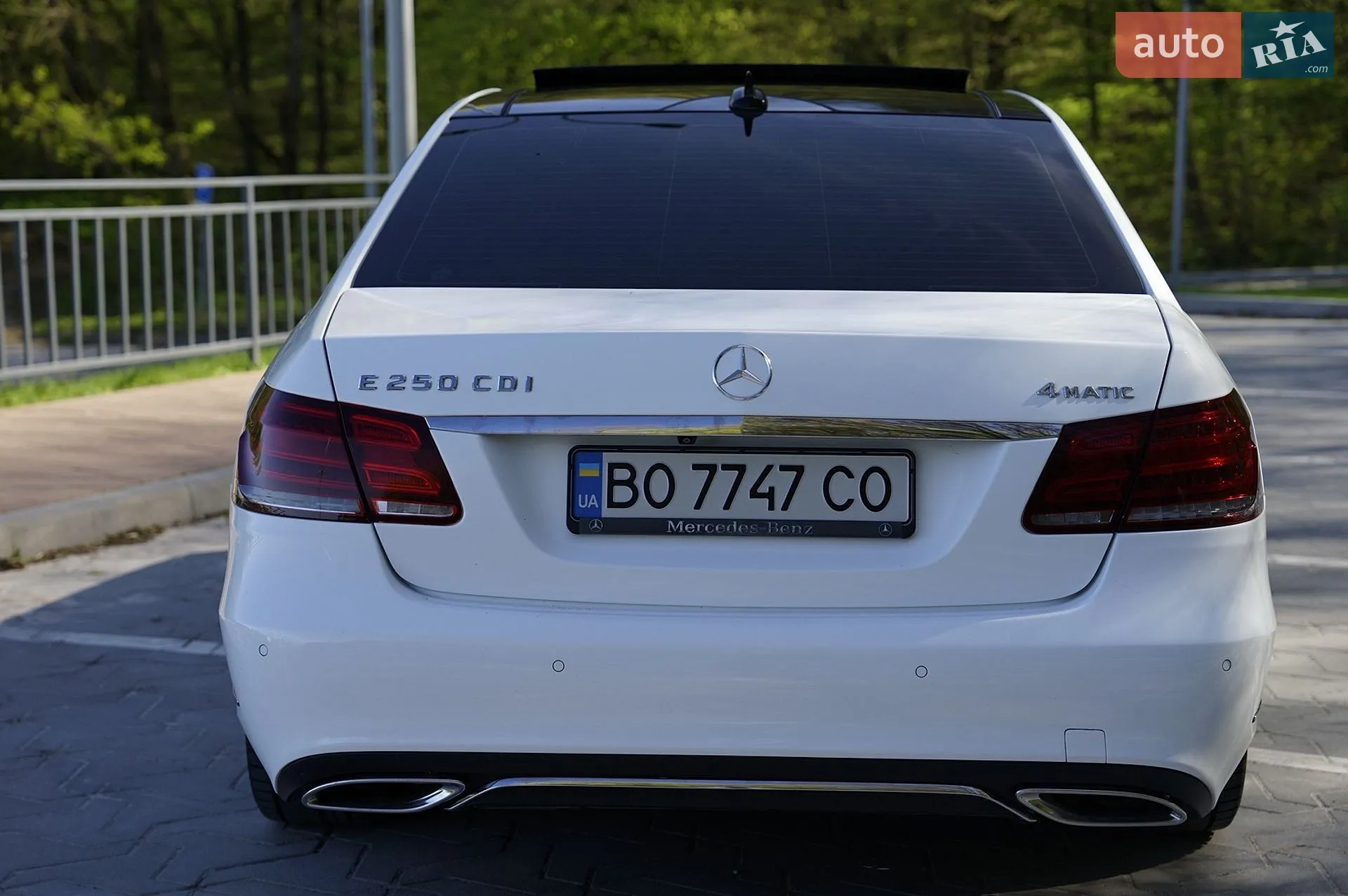 2013 Mercedes-Benz E-klasse - мініатюра 13