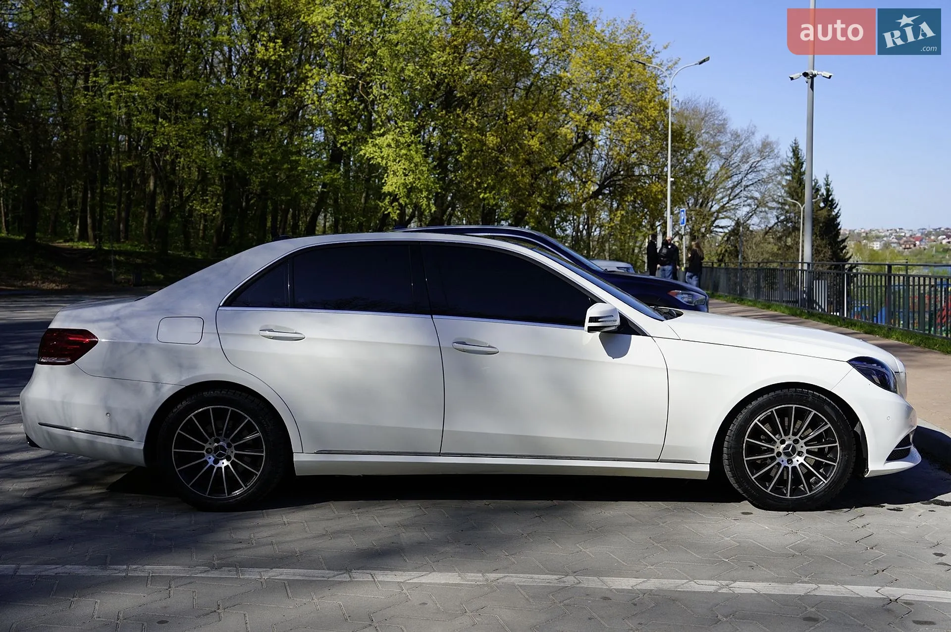 2013 Mercedes-Benz E-klasse - мініатюра 11