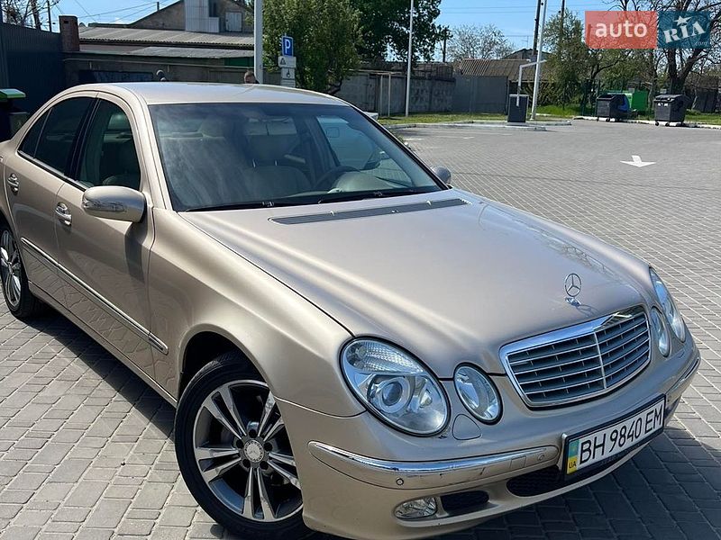 Mercedes-Benz E-Class 2002