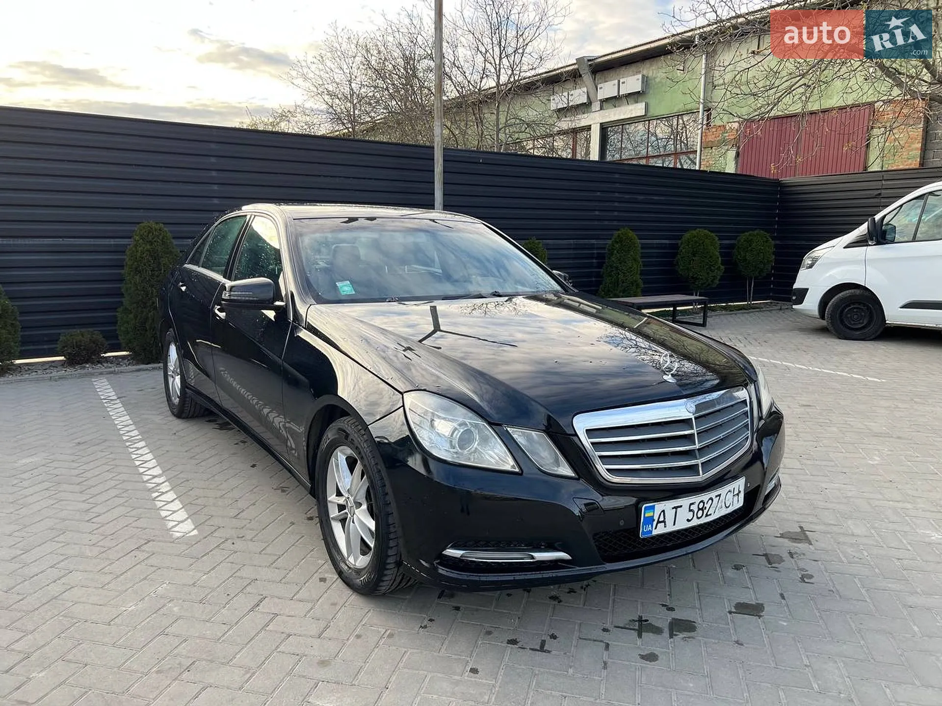 2012 Mercedes-Benz E-klasse - мініатюра 2
