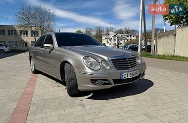 Седан Mercedes-Benz E-Class 2003 в Стрые