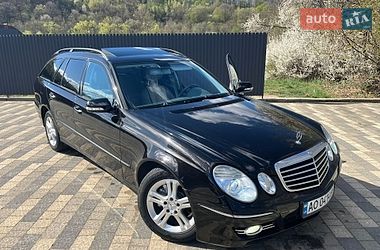 Универсал Mercedes-Benz E-Class 2006 в Сваляве