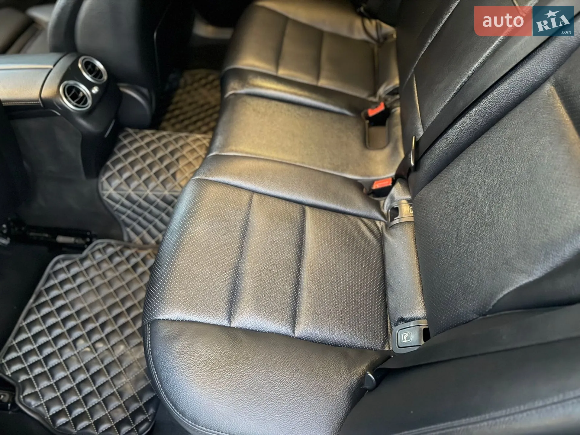2016 Mercedes-Benz E-klasse - мініатюра 32