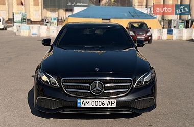 Седан Mercedes-Benz E-Class 2018 в Харькове