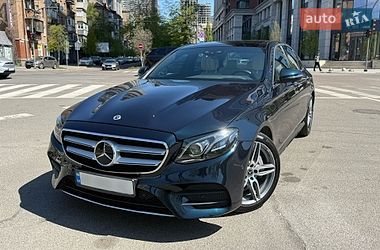Седан Mercedes-Benz E-Class 2017 в Киеве
