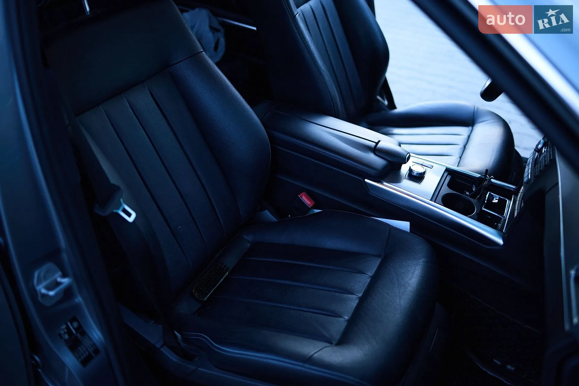2013 Mercedes-Benz E-klasse - мініатюра 16