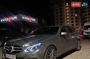 Седан Mercedes-Benz E-Class 2013 в Тернополе