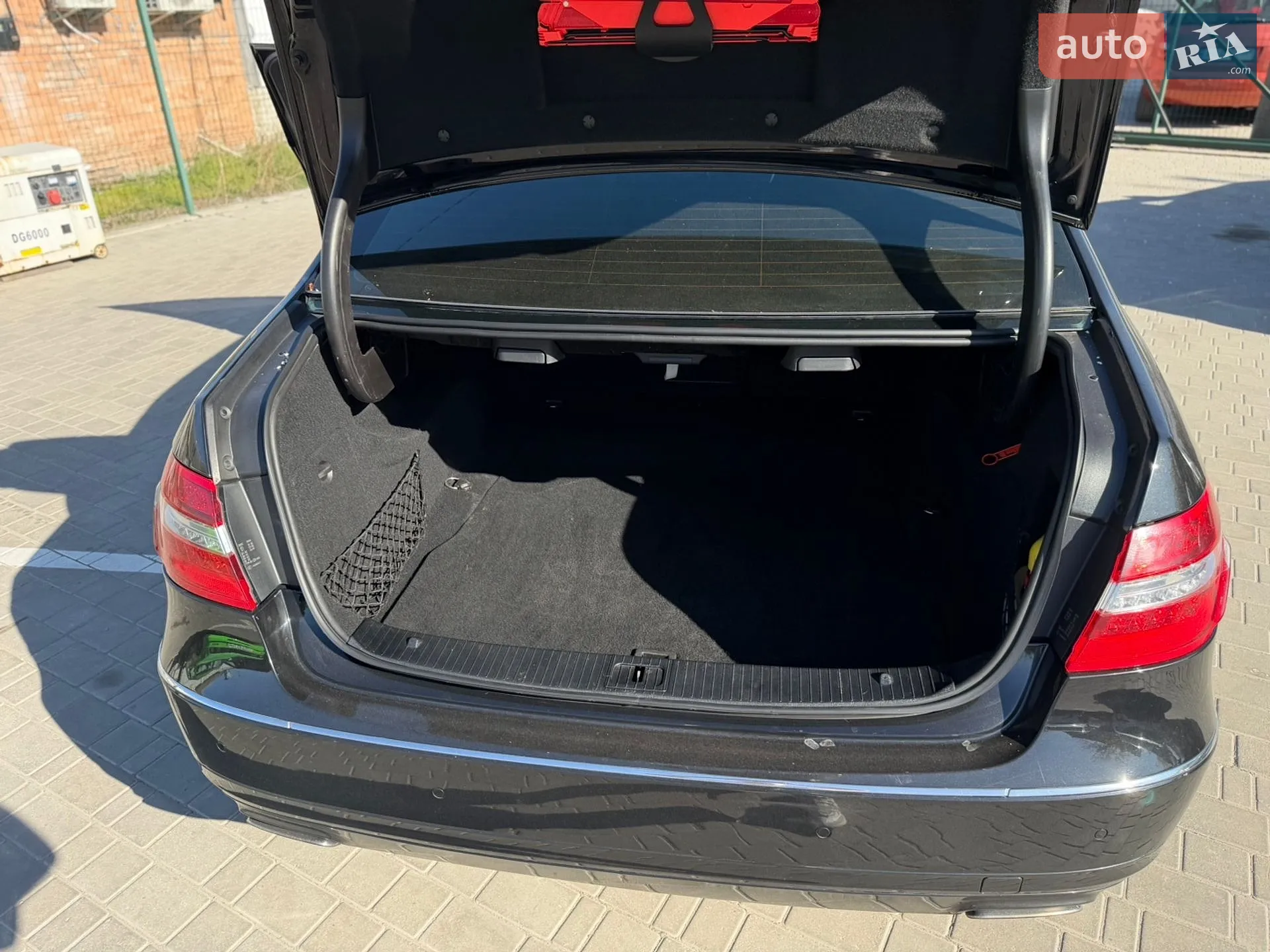 2010 Mercedes-Benz E-klasse - мініатюра 17