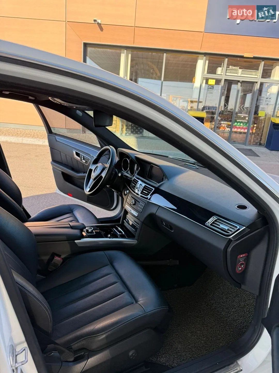 2015 Mercedes-Benz E-klasse - мініатюра 44