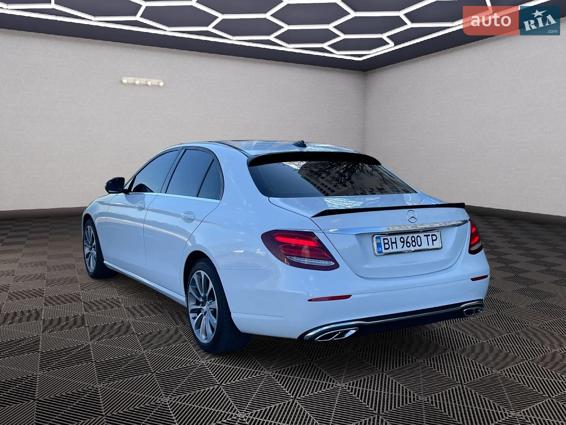 2016 Mercedes-Benz E-klasse - мініатюра 4