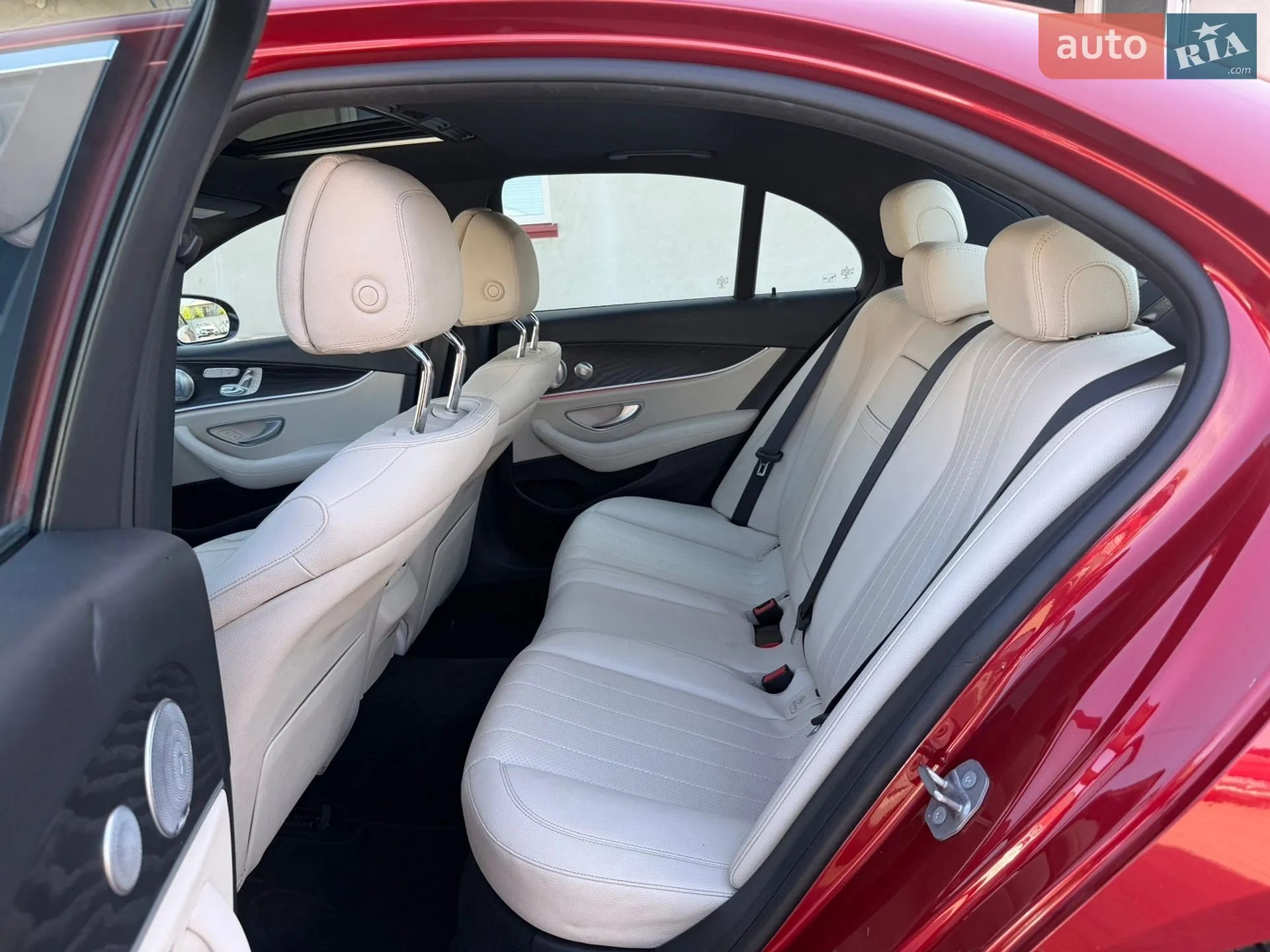 2016 Mercedes-Benz E-klasse - мініатюра 36