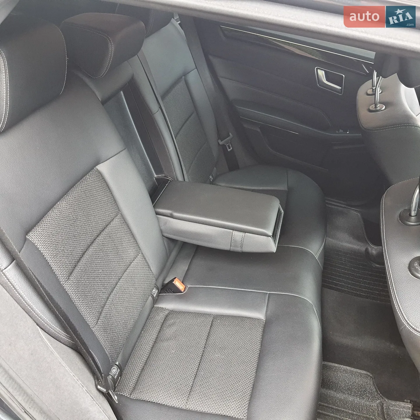 2014 Mercedes-Benz E-klasse - мініатюра 21
