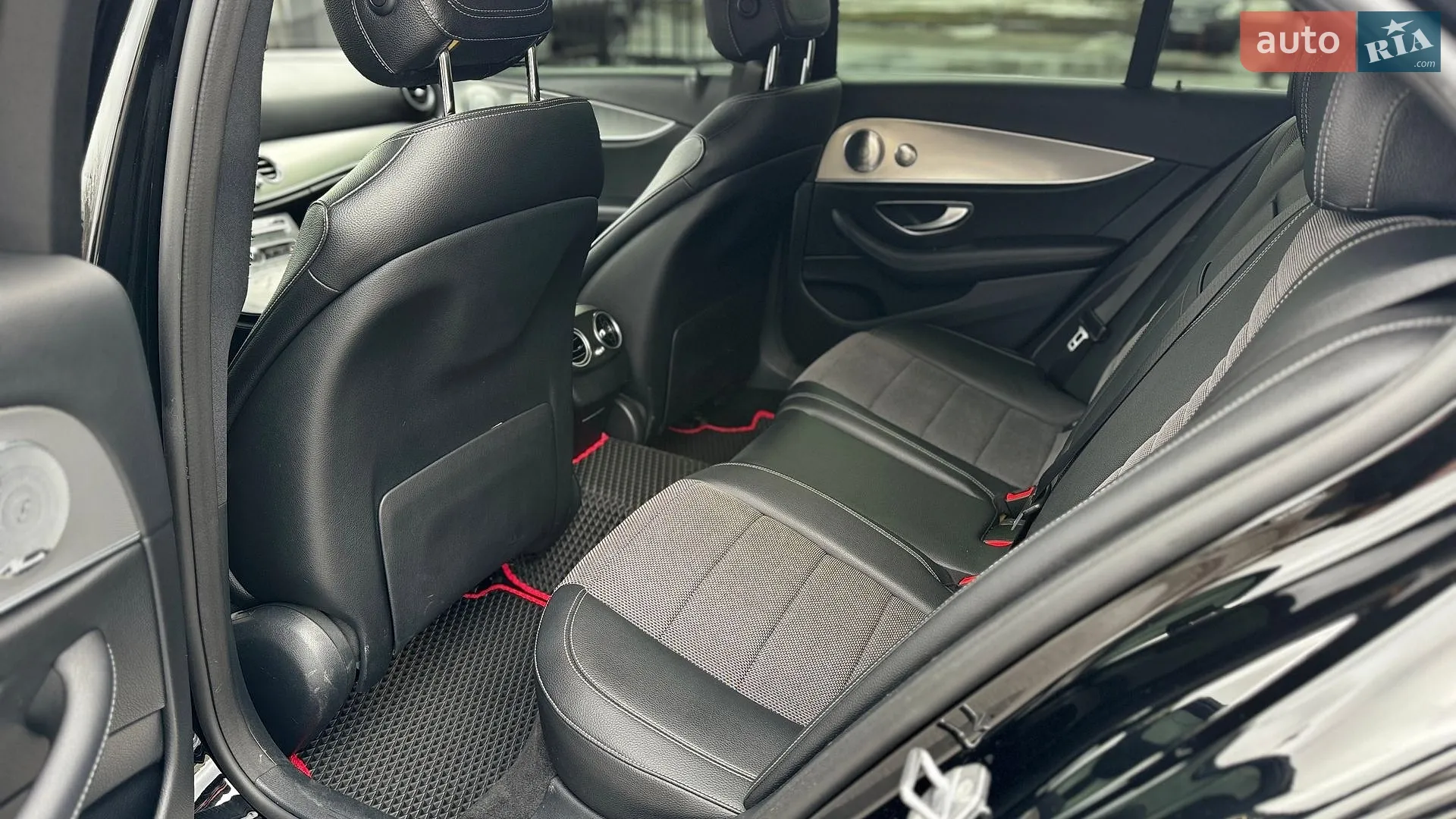 2017 Mercedes-Benz E-klasse - мініатюра 16