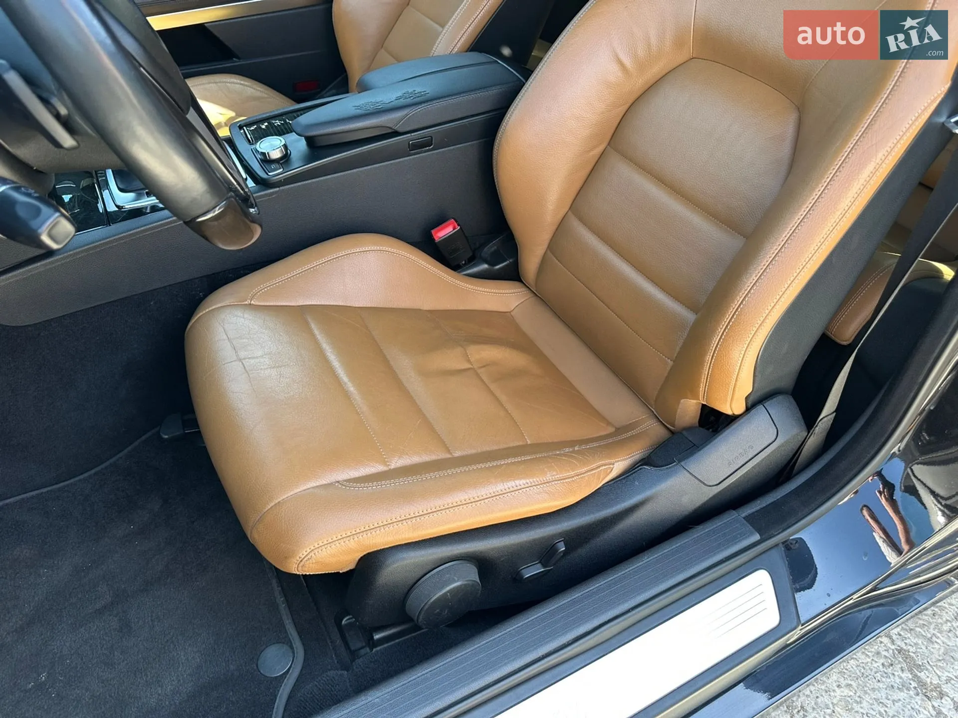 2012 Mercedes-Benz E-klasse - мініатюра 11