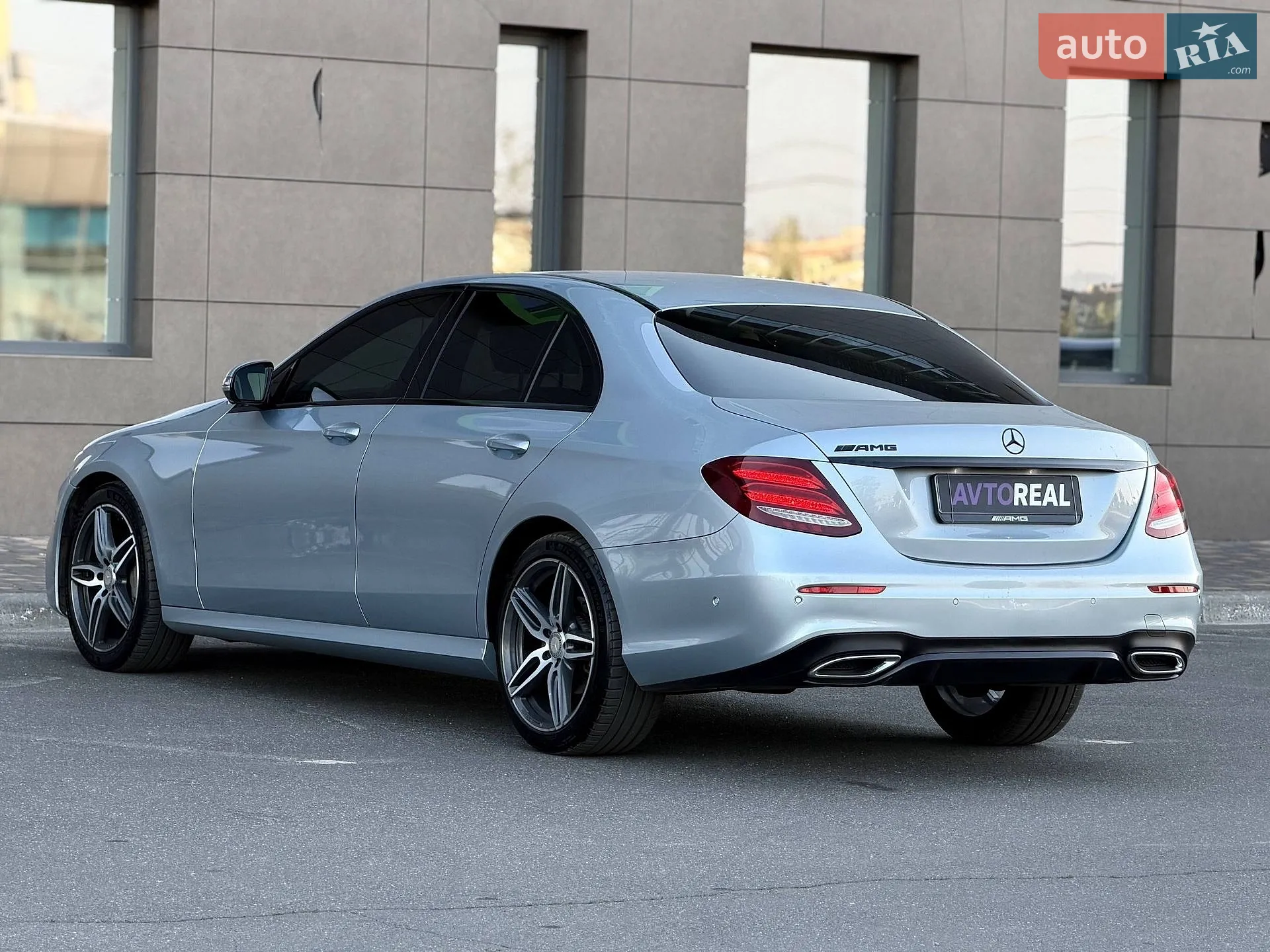 2016 Mercedes-Benz E-klasse - мініатюра 44