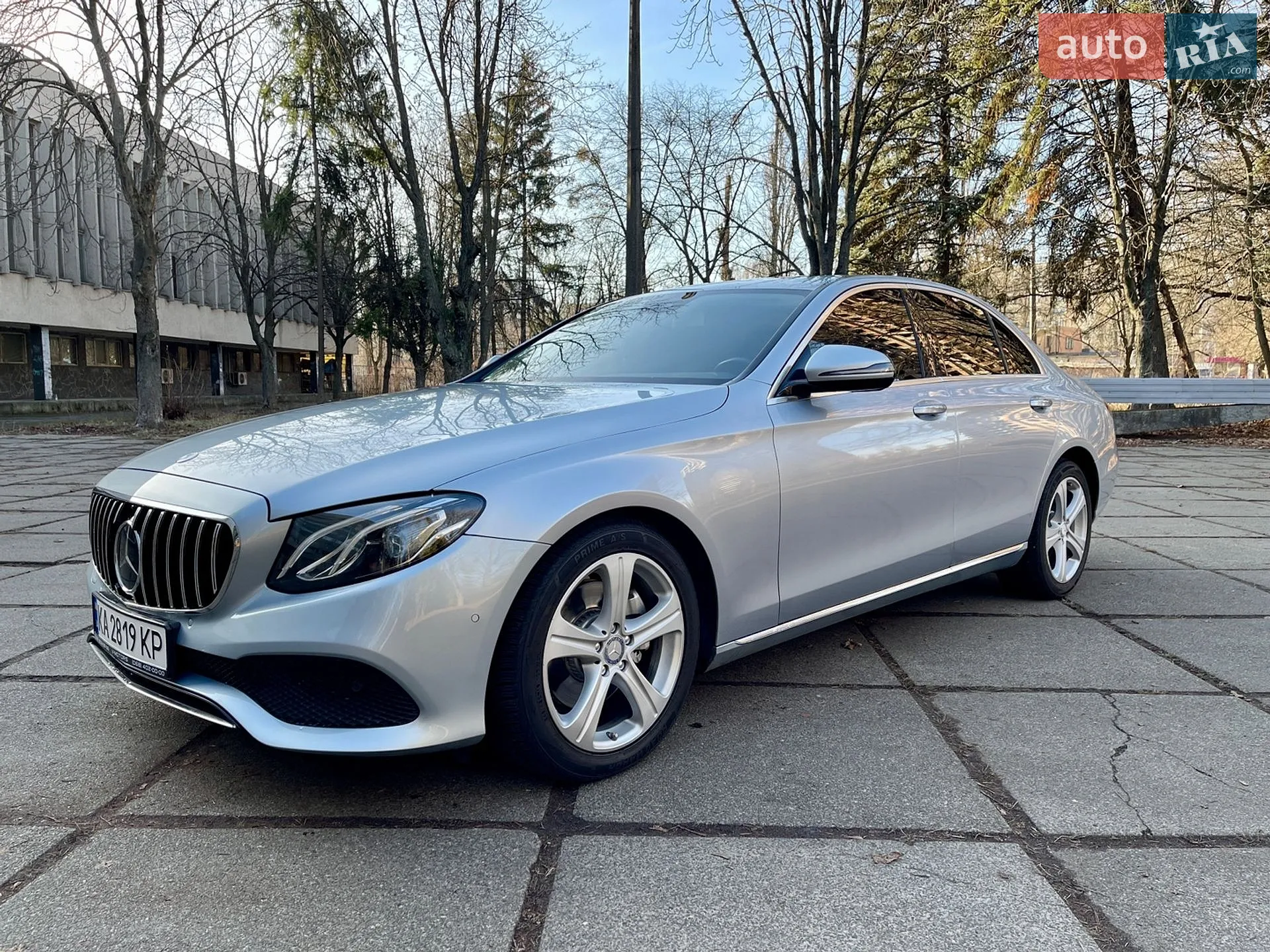 2016 Mercedes-Benz E-klasse - фото 1
