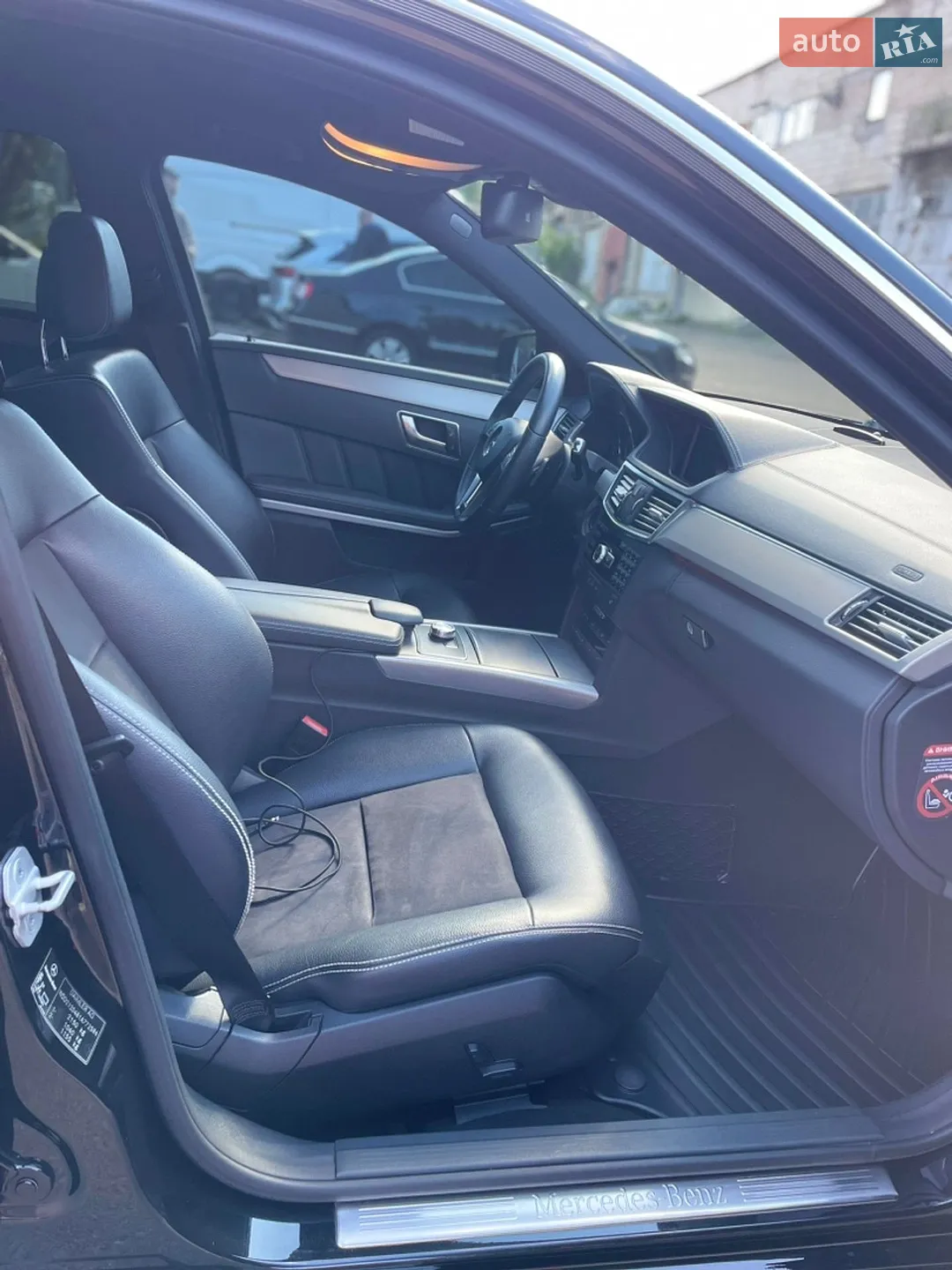 2013 Mercedes-Benz E-klasse - мініатюра 28