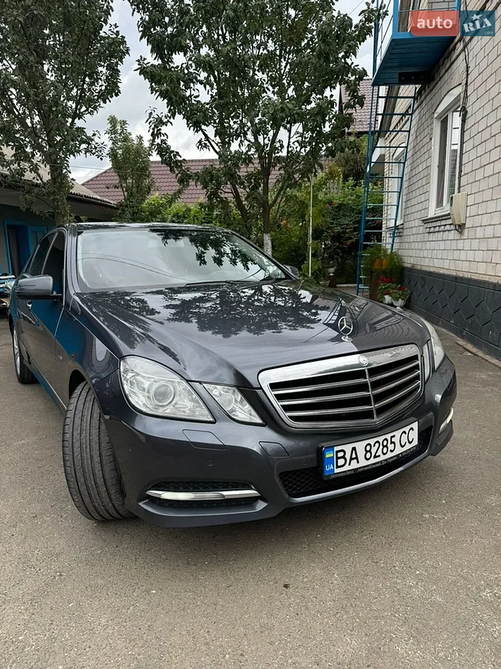 2013 Mercedes-Benz E-klasse - мініатюра 11