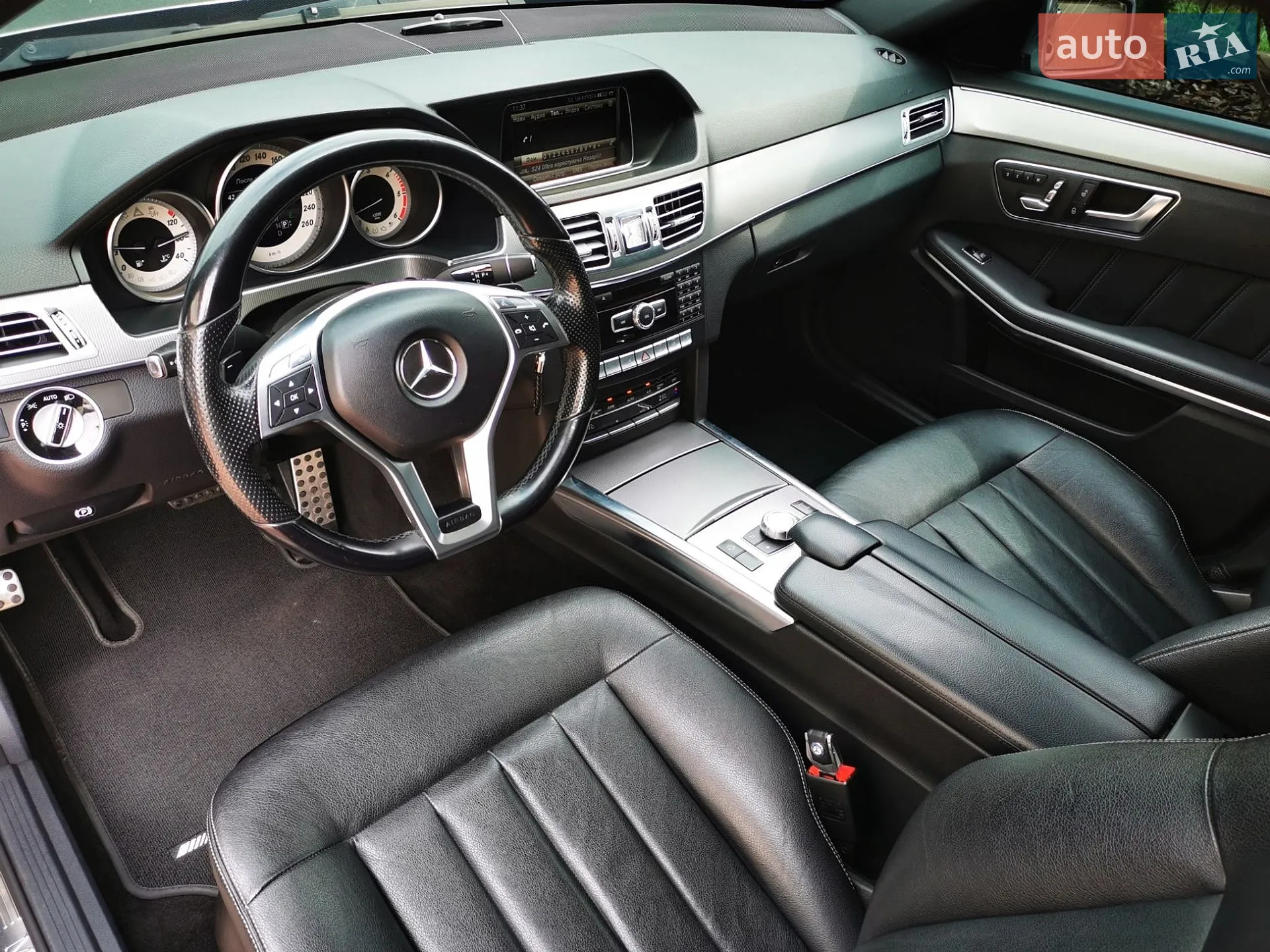 2013 Mercedes-Benz E-klasse - мініатюра 14