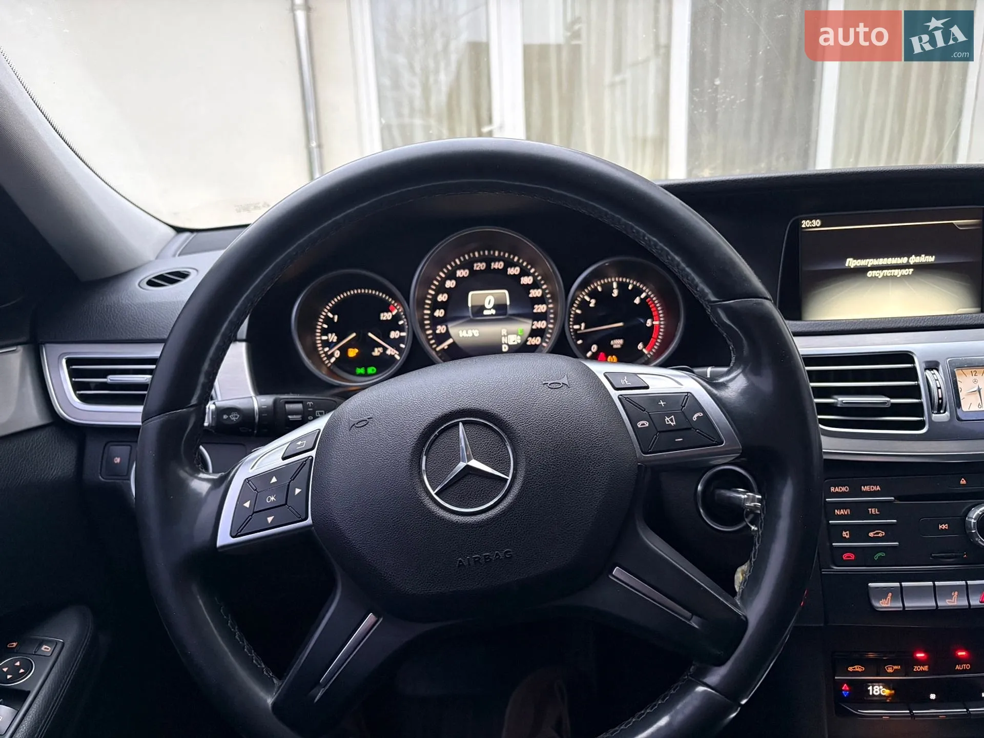 2015 Mercedes-Benz E-klasse - мініатюра 23