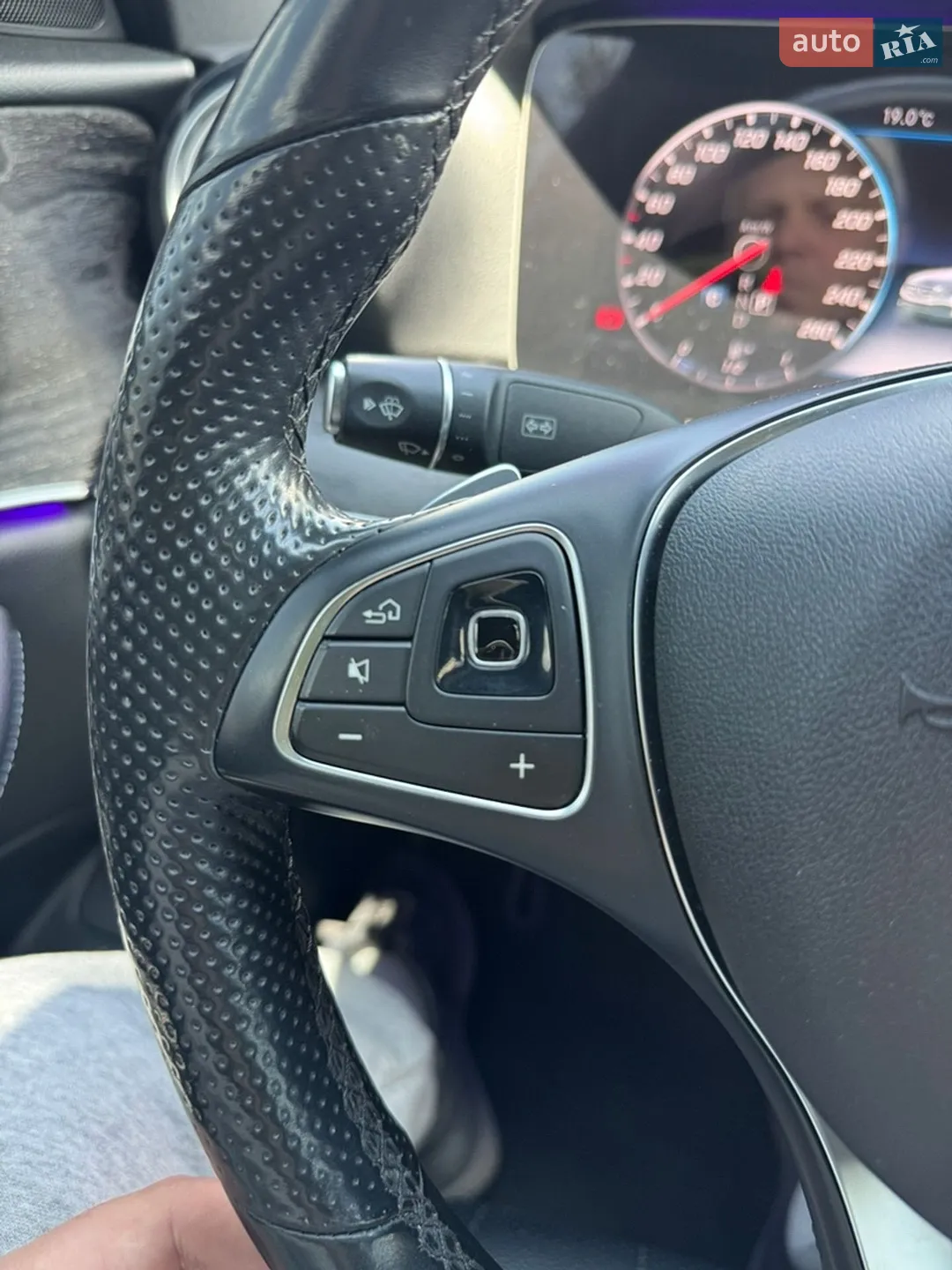 2016 Mercedes-Benz E-klasse - мініатюра 32