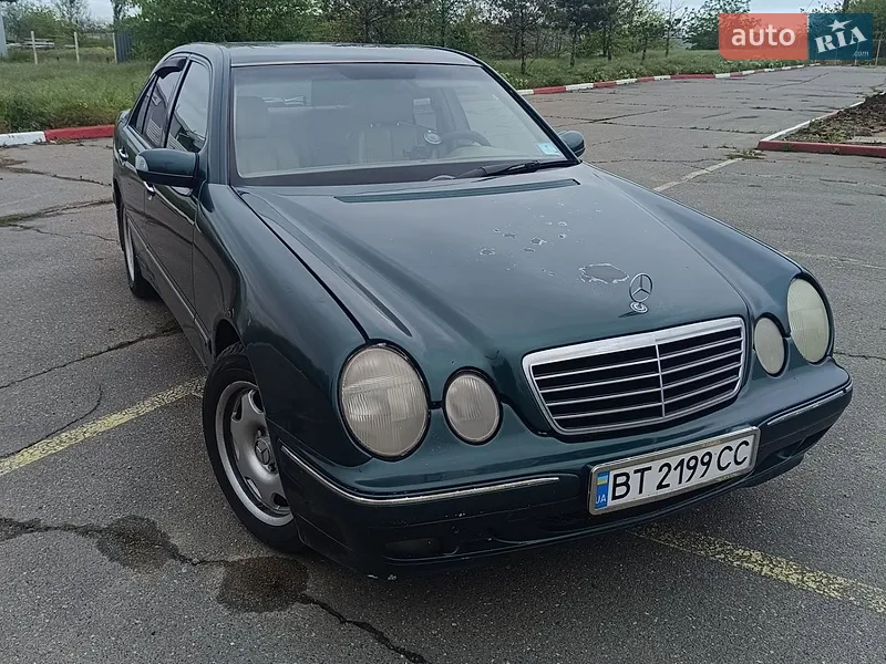Продам E серия 2002 VIN WDB2110651A004747 фото оголошення 11 з 46
