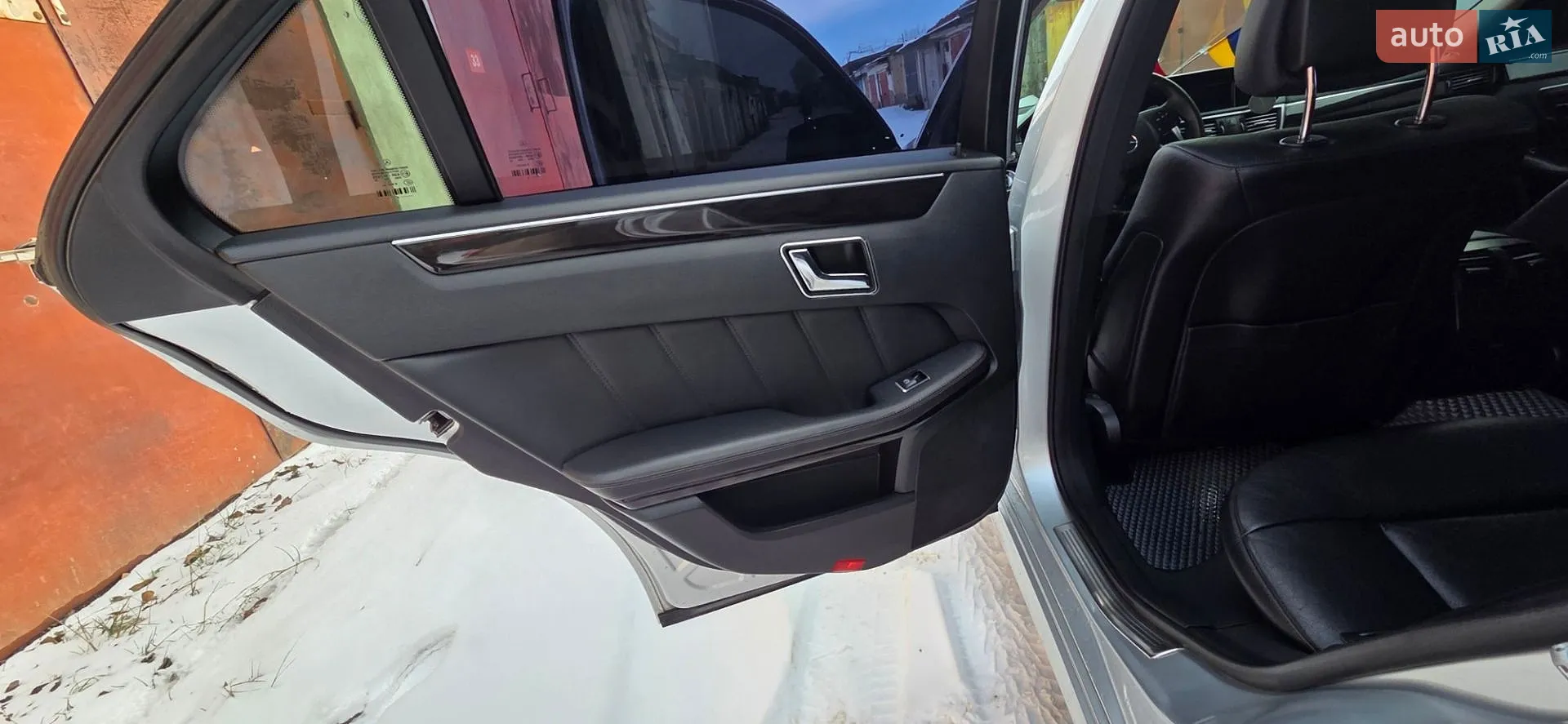 2011 Mercedes-Benz E-klasse - мініатюра 19