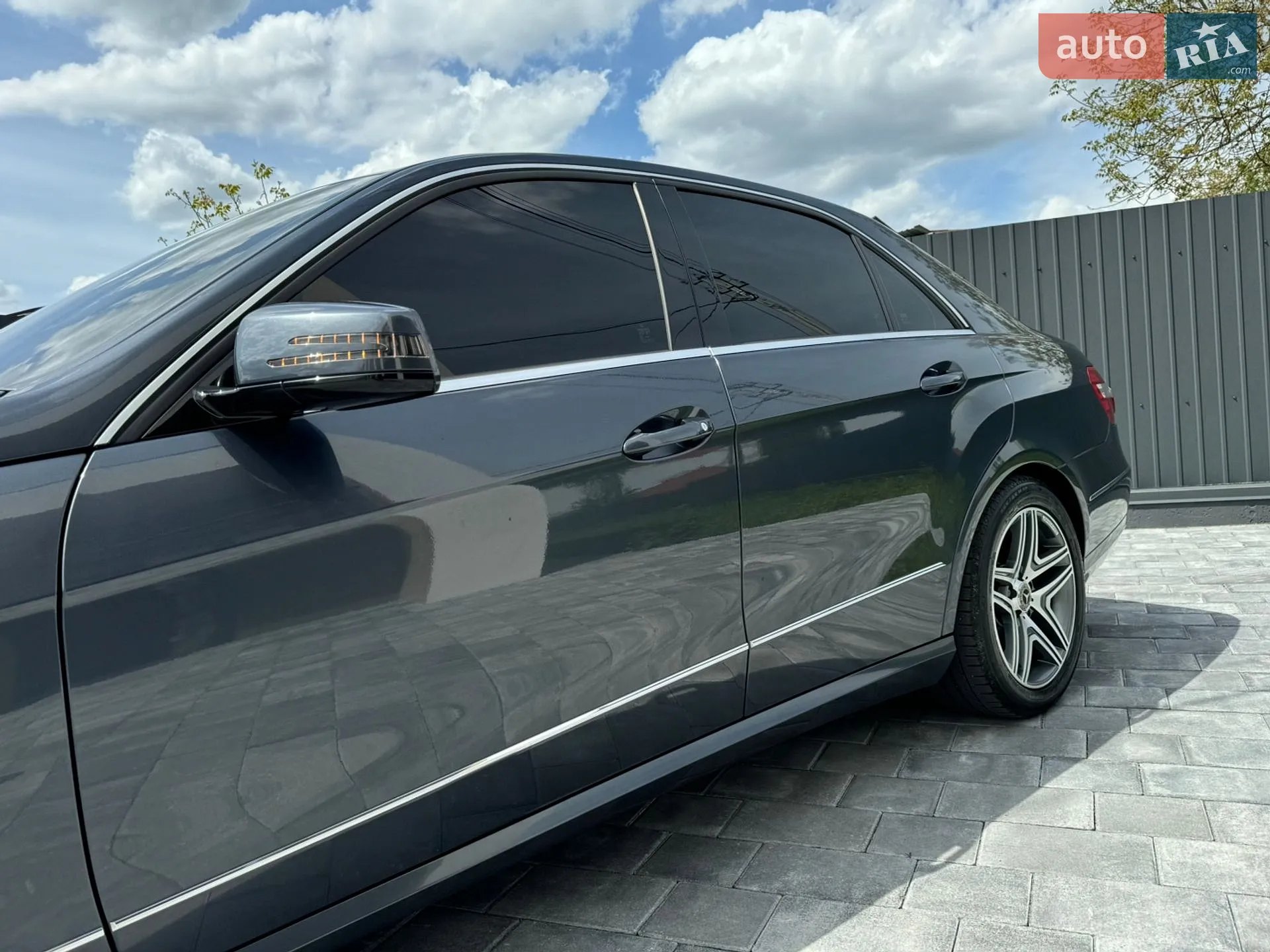 2012 Mercedes-Benz E-klasse - мініатюра 28