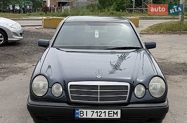 Седан Mercedes-Benz E-Class 1996 в Полтаві