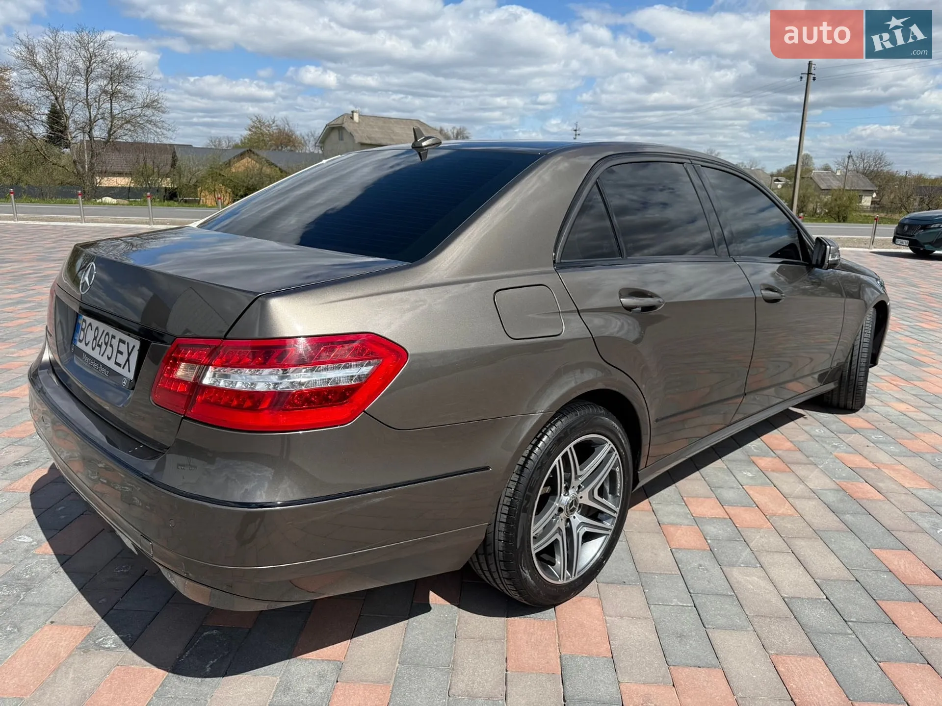 2012 Mercedes-Benz E-klasse - мініатюра 11