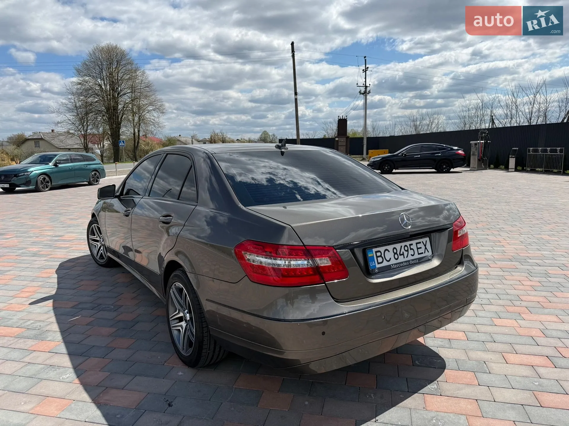 2012 Mercedes-Benz E-klasse - мініатюра 12