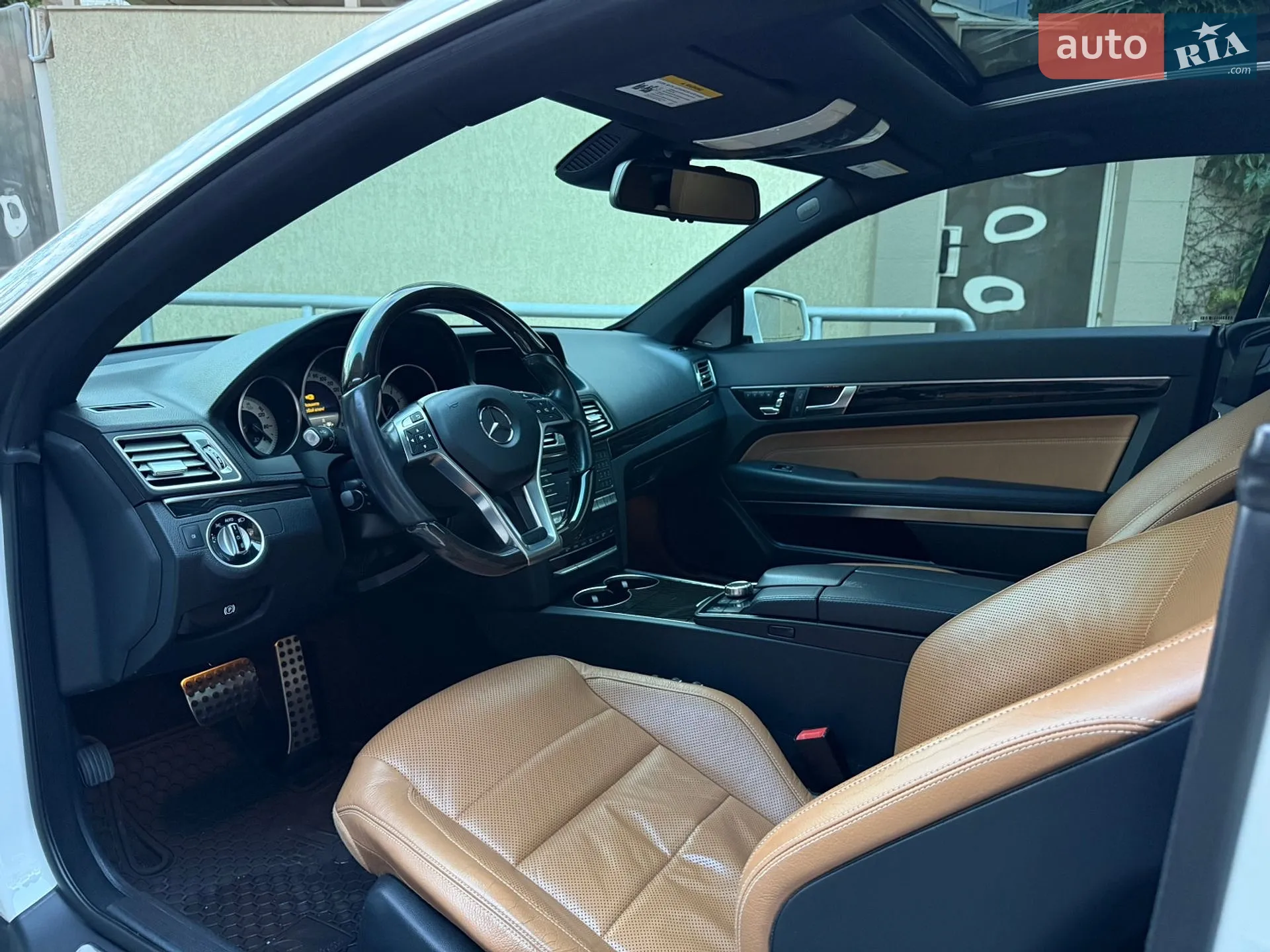 2015 Mercedes-Benz E-klasse - мініатюра 20