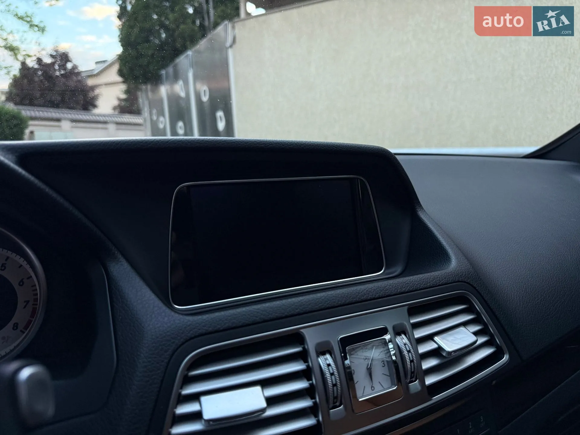 2015 Mercedes-Benz E-klasse - мініатюра 31