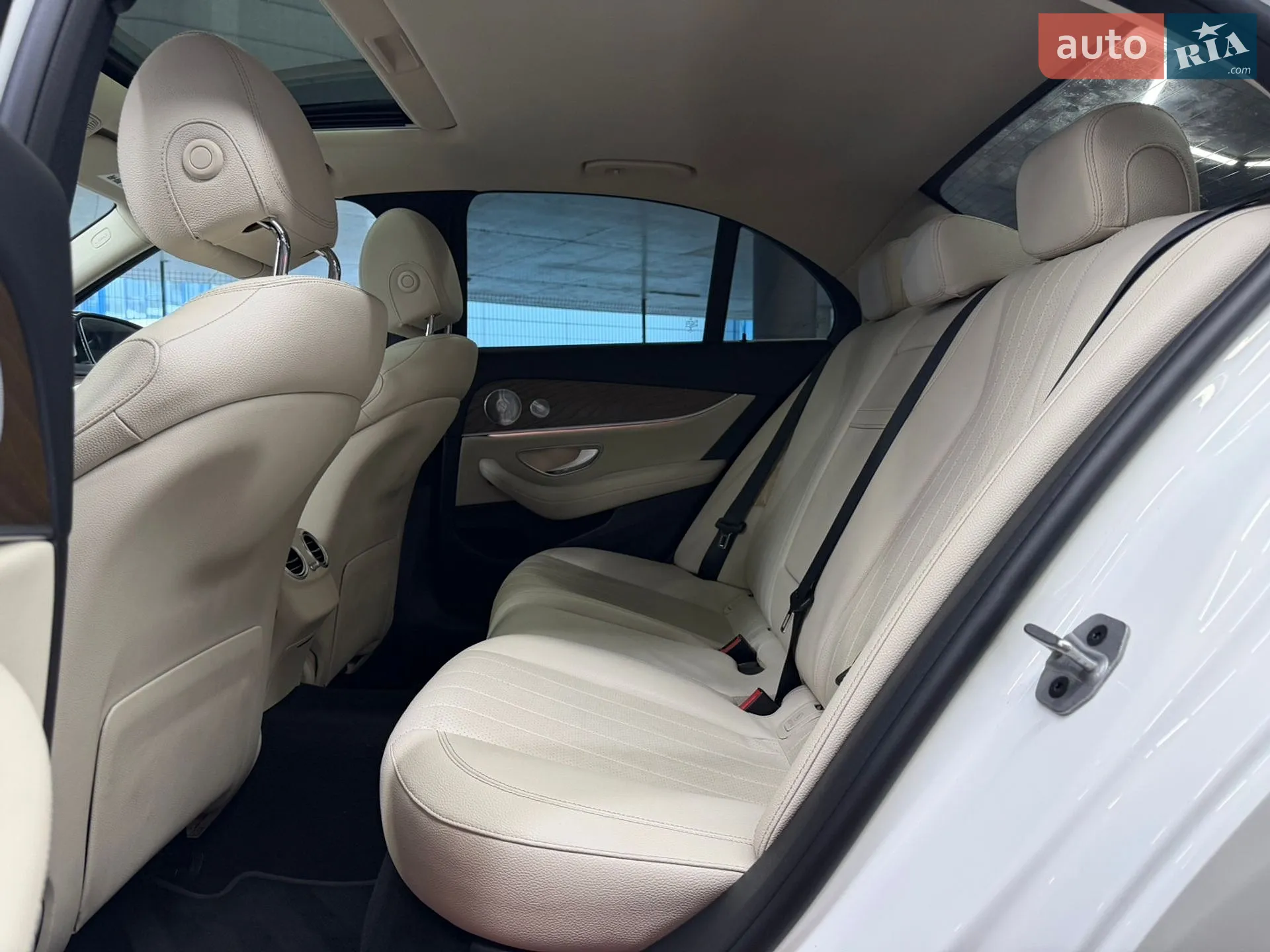 2020 Mercedes-Benz E-klasse - мініатюра 26