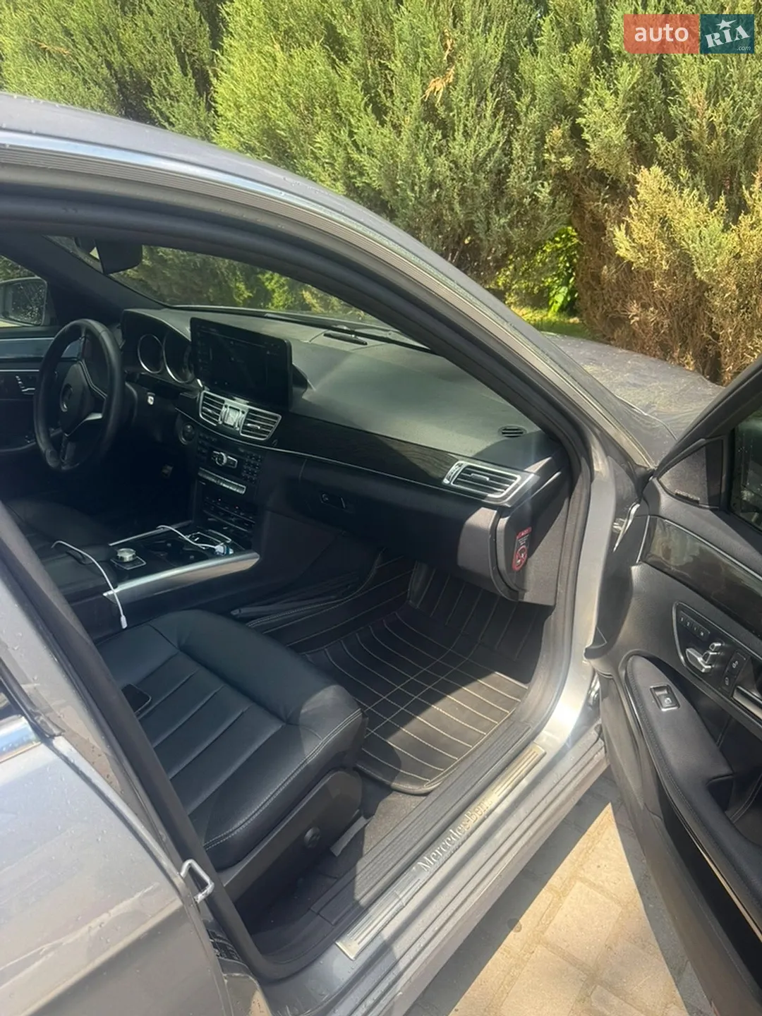 2013 Mercedes-Benz E-klasse - мініатюра 36