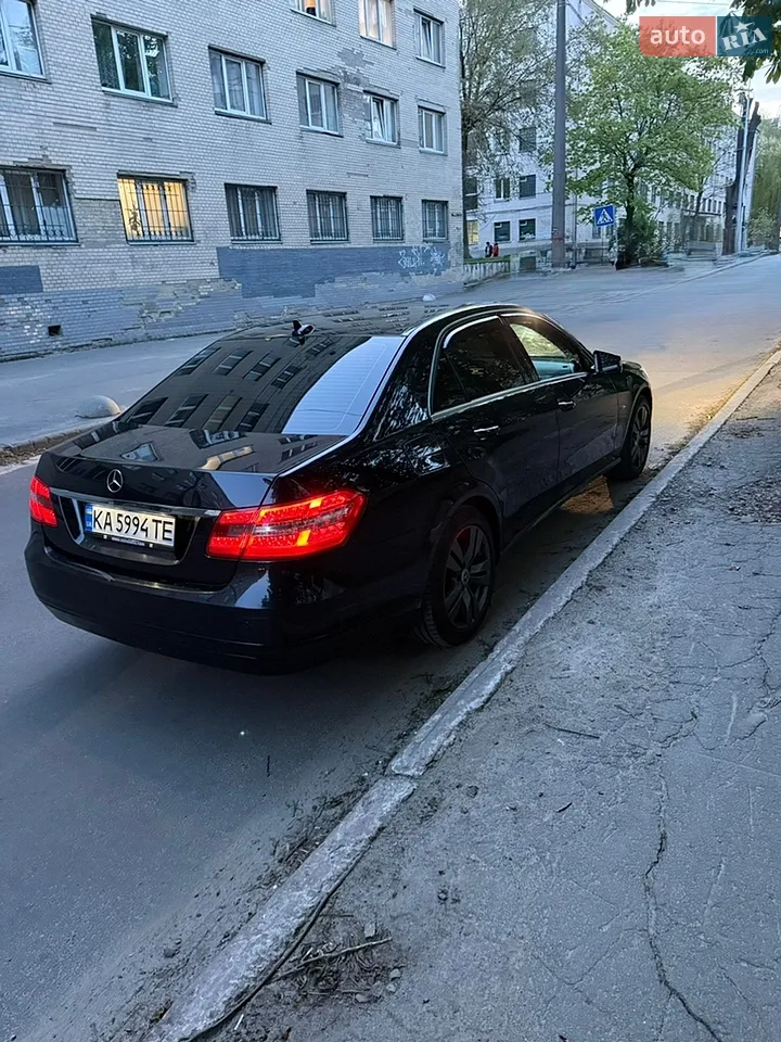 2013 Mercedes-Benz E-klasse - мініатюра 8