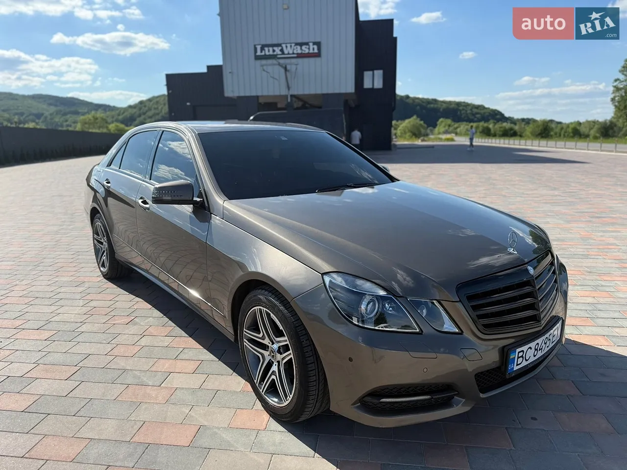 2013 Mercedes-Benz E-klasse - мініатюра 16