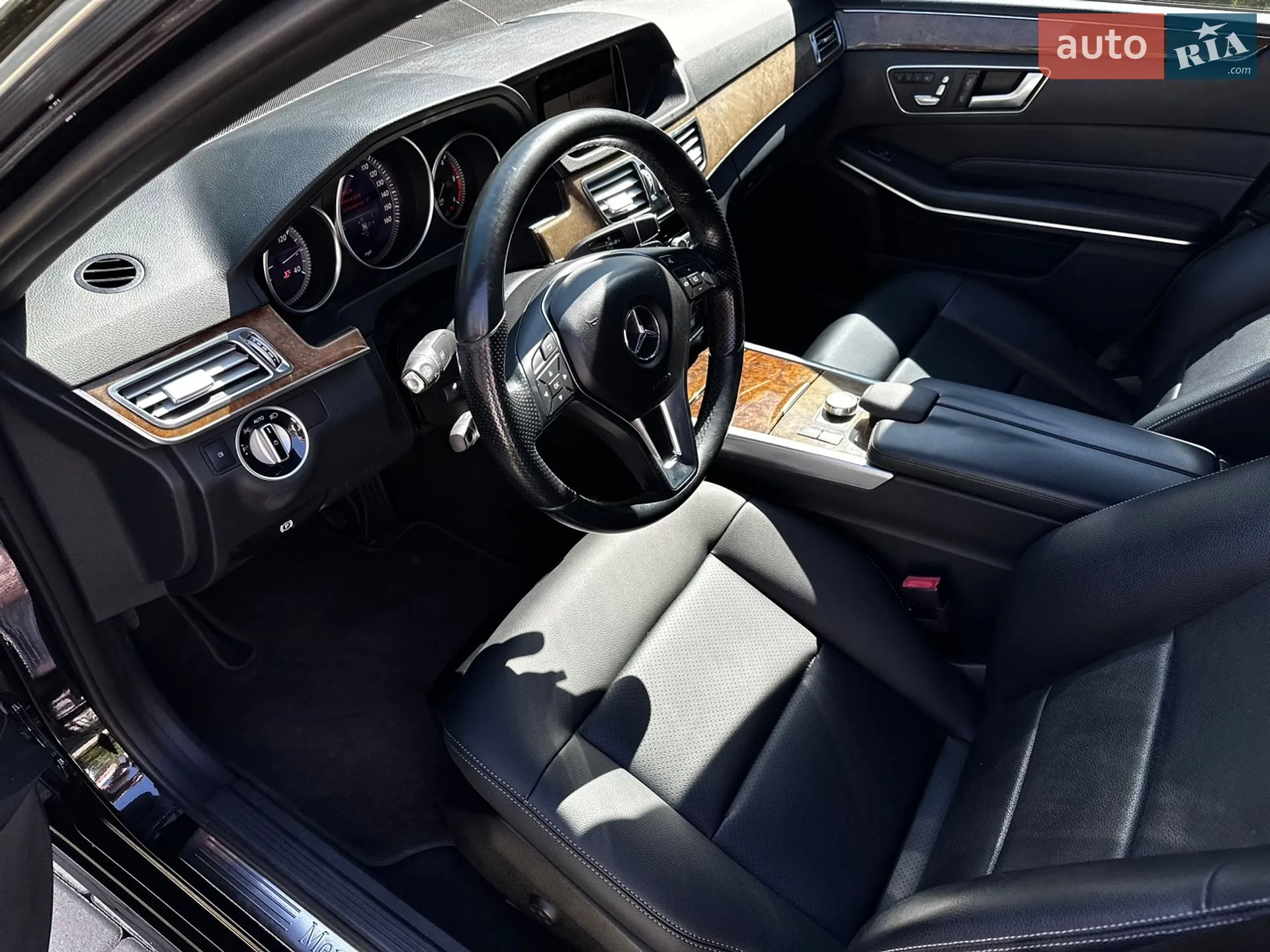 2014 Mercedes-Benz E-klasse - мініатюра 11