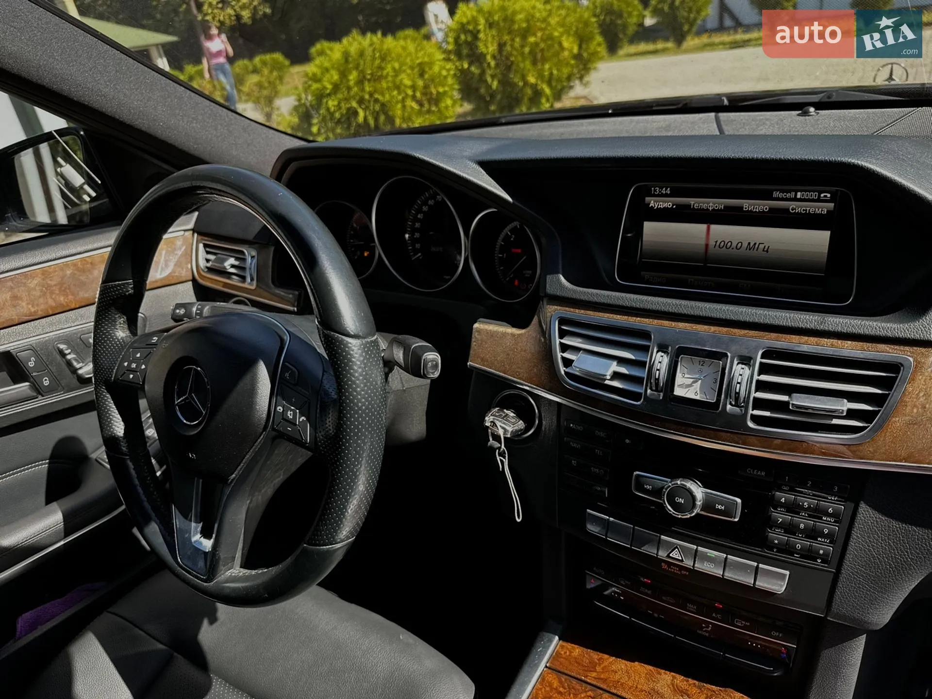 2014 Mercedes-Benz E-klasse - мініатюра 14