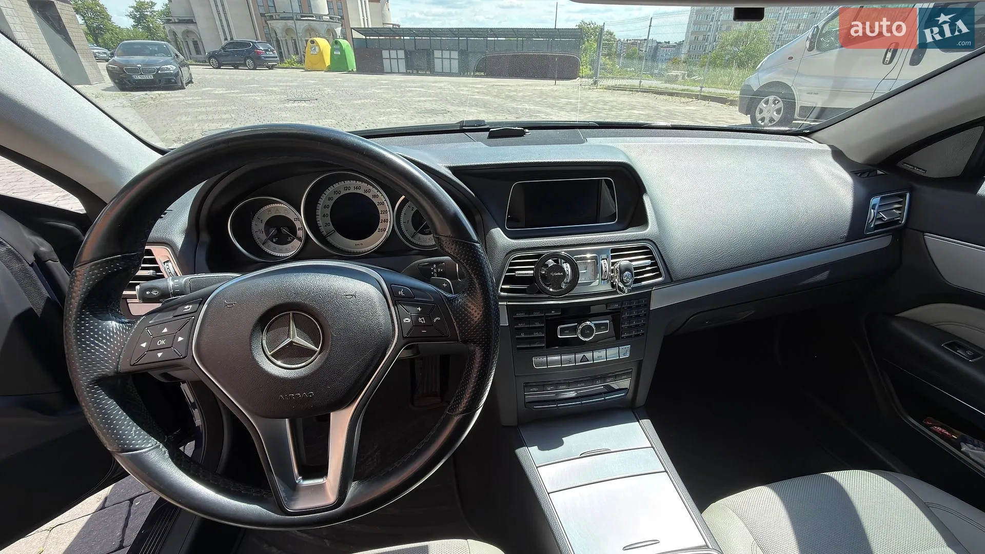 2013 Mercedes-Benz E-klasse - мініатюра 23