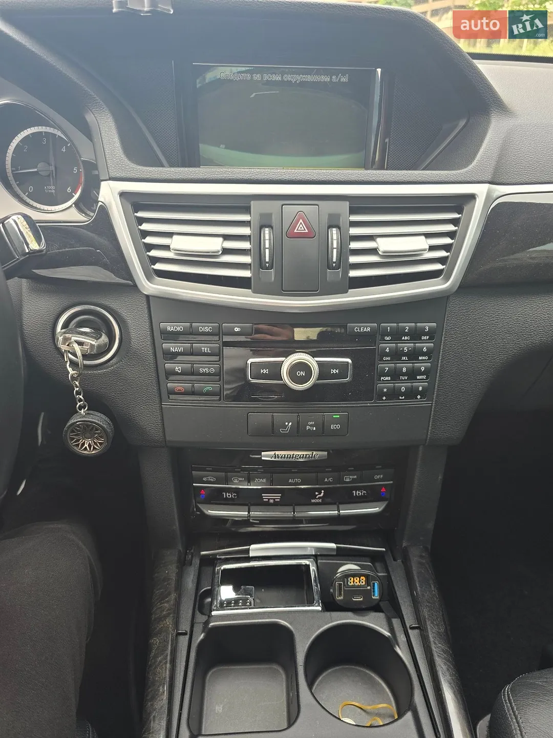 2011 Mercedes-Benz E-klasse - мініатюра 36