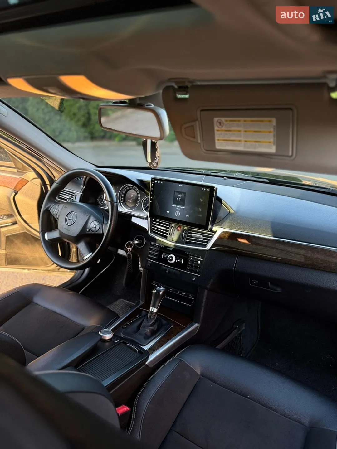 2011 Mercedes-Benz E-klasse - мініатюра 29